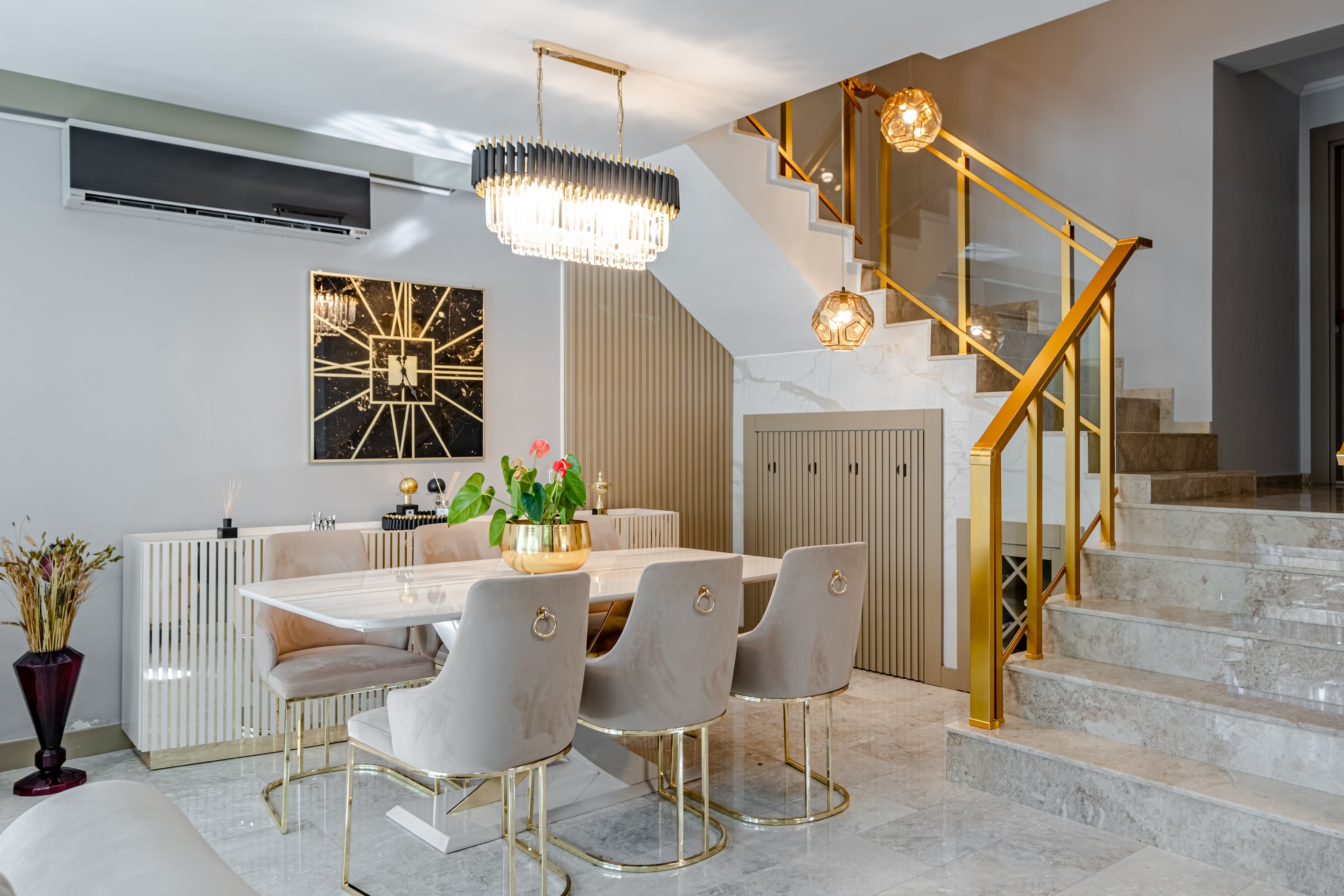 Noor Dining Table